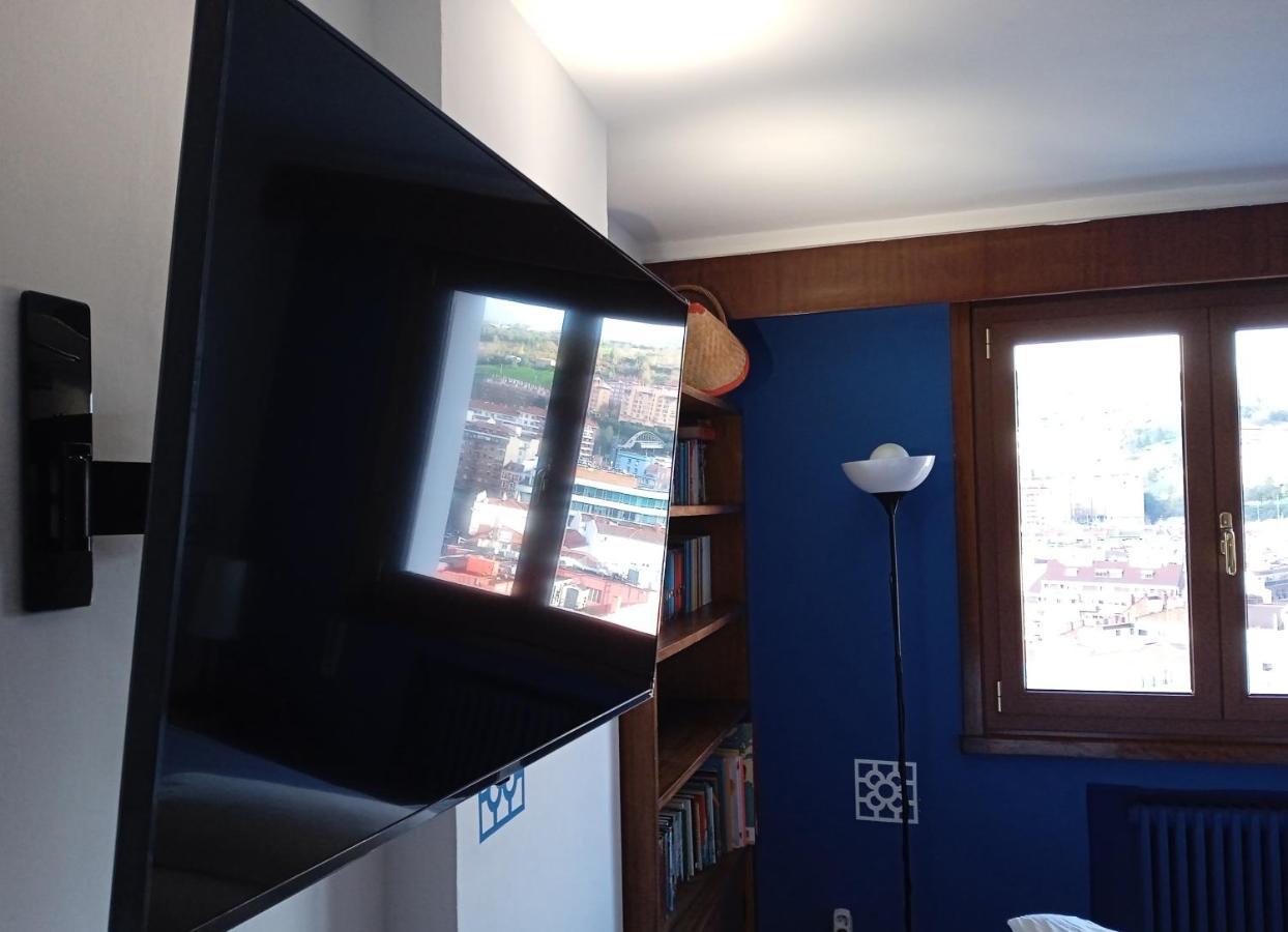 Superviews, Parking 24H Vigilado Incluido Y Netflix En Habitacion Independiente Con Bano Privado En Apartamento Particular, Francais&English Bilbao Exteriér fotografie